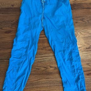 LULULEMON ankle 24” dance pants /blue